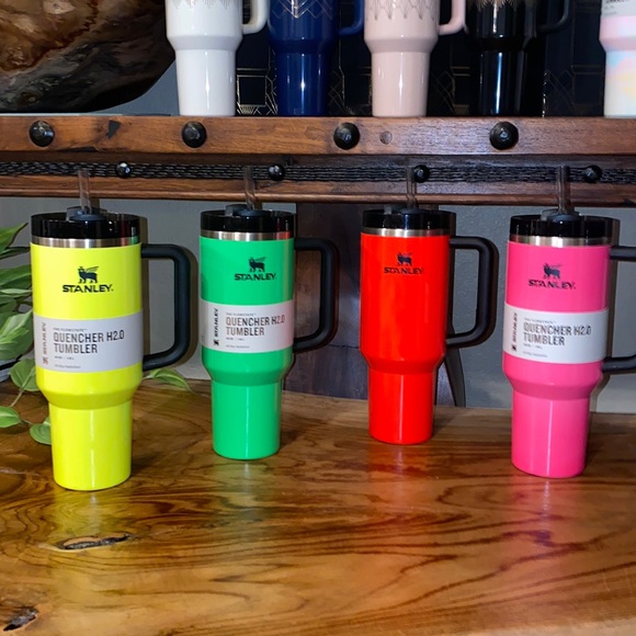 NEW STANLEY QUENCHER H2.0 TUMBLER 40oz